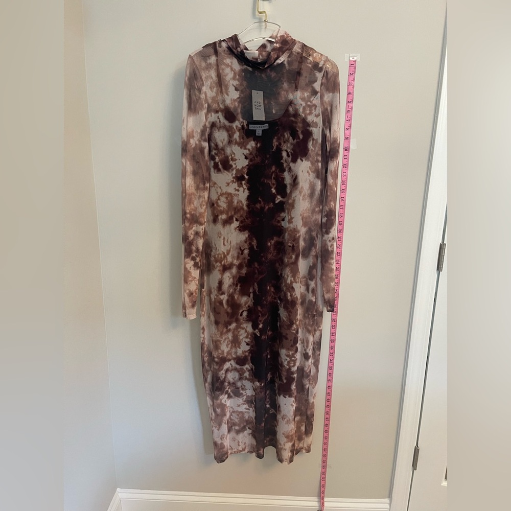 Elegant Tie-Dye Long Sleeve Dress